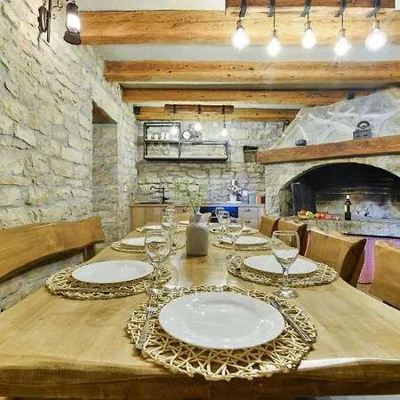 Villa Stone Didovi Snovi With Heated Pool Lisane Ostrovicke