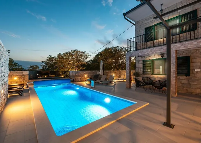 빌라 Stone Didovi Snovi With Heated Pool Lisane Ostrovicke