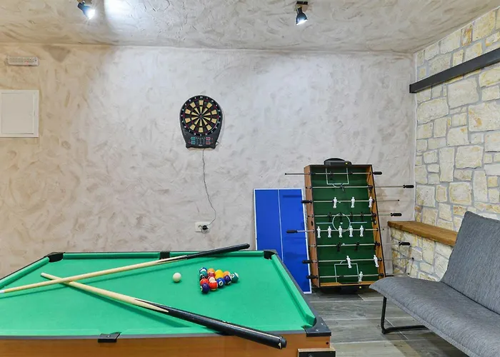 Stone Didovi Snovi With Heated Pool *