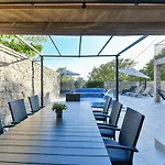 Stone Didovi Snovi With Heated Pool *