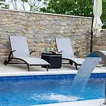 Stone Didovi Snovi With Heated Pool Lisane Ostrovicke