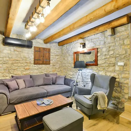 Stone Didovi Snovi With Heated Pool