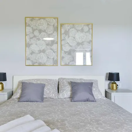 Βίλα Stone Didovi Snovi With Heated Pool *
