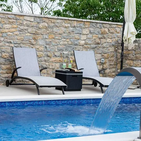 Stone Didovi Snovi With Heated Pool Lisane Ostrovicke