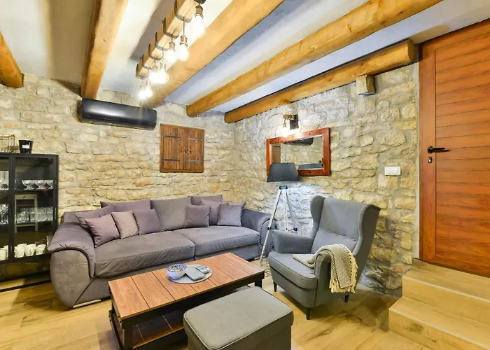 Stone Didovi Snovi With Heated Pool