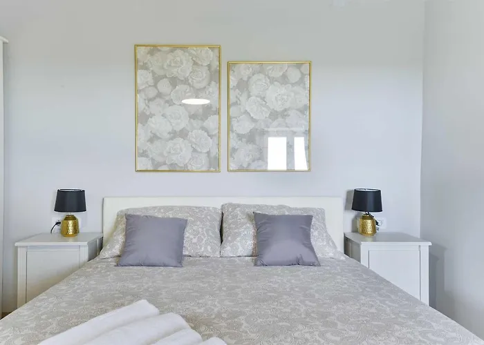 Villa Stone Didovi Snovi With Heated Pool *