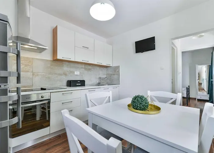 Stone Didovi Snovi With Heated Pool * Lisane Ostrovicke