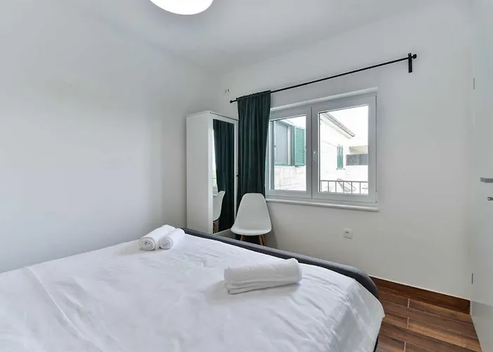 Stone Didovi Snovi With Heated Pool Villa